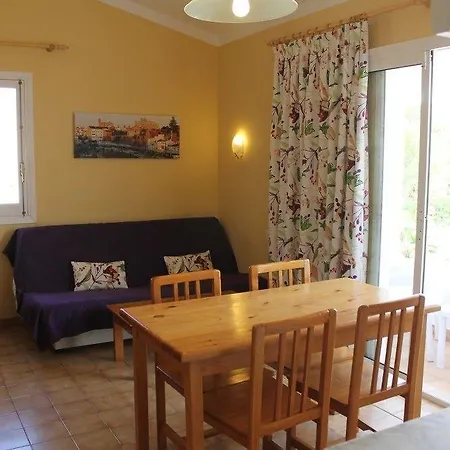 Cales De Ponent 4* סיוטאדלה