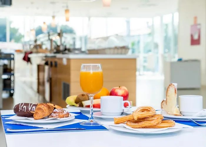 Cales De Ponent מלון דירות