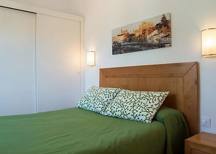 Cales De Ponent מלון דירות סיוטאדלה