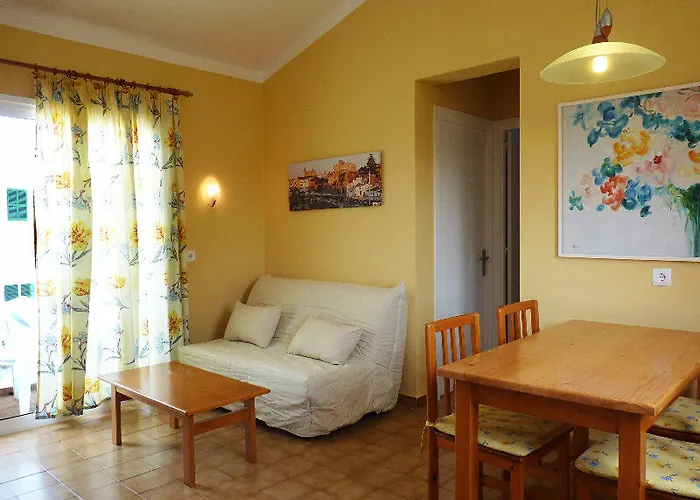 Aparthotel Cales De Ponent