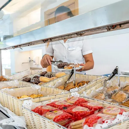 Cales De Ponent Apart-hotel