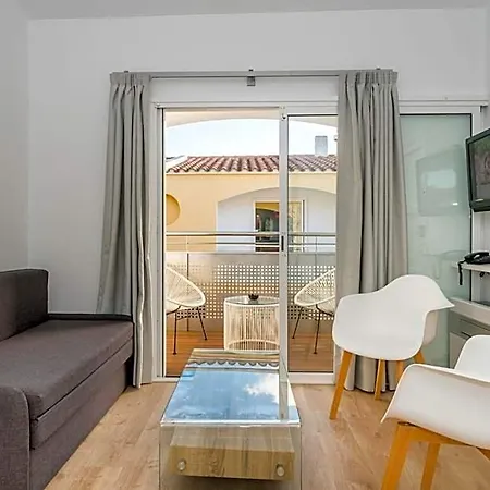 Apart Otel Cales De Ponent 4*
