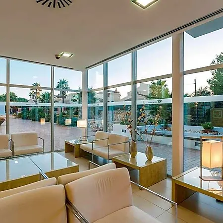 Apart-hotel Cales De Ponent