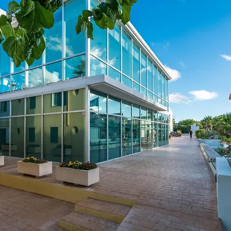 Cales De Ponent Apart-hotel