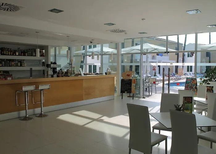 Cales De Ponent Hotel apartamentowy 4*