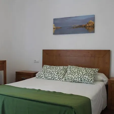 Cales De Ponent Апарт-отель